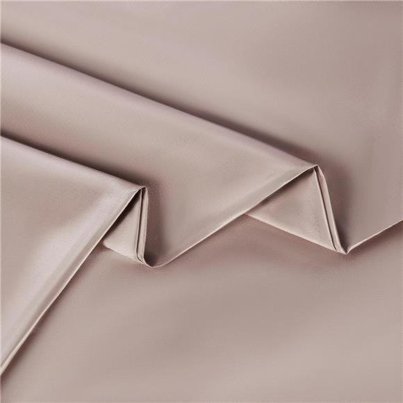 Satin Silk 4 Piece King Bed Sheet Set-King Sheet Set -1Fitted Sheet,1 Flat Sheet - Picture 5 of 6